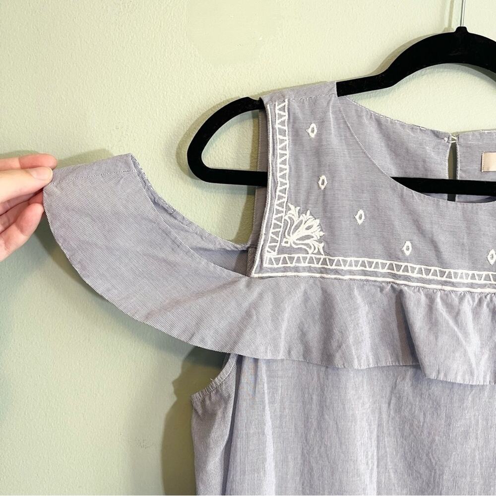 Loft Off‎ Shoulder Frill Sleeveless Blue Blouse Size XL - Picture 3 of 9